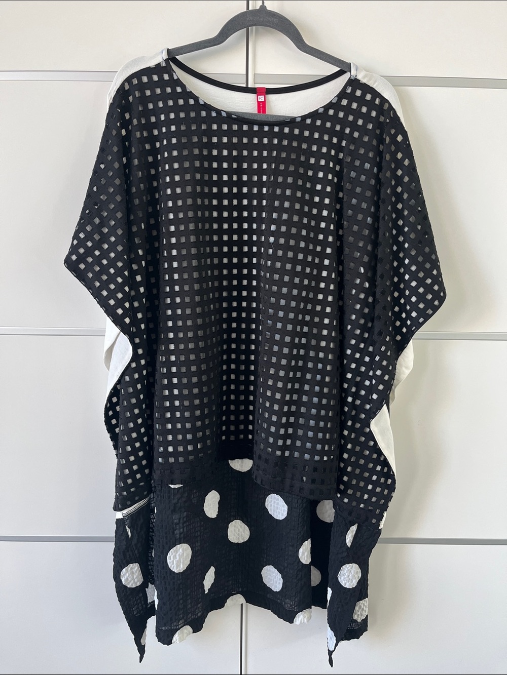 IC COLLECTION Black and White Mixed-Pattern Tunic